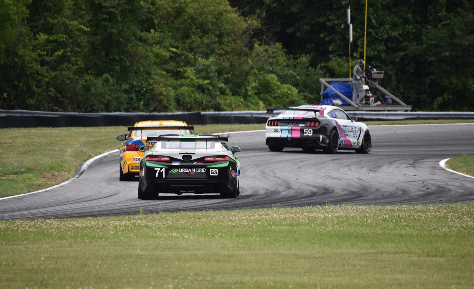 Road racing: the Camaro GT4.R